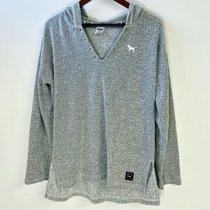 Womens PINK Victorias Secret Pull Over Gray Size Small